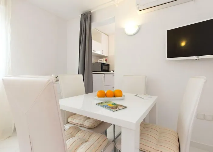 Bernarda Apartament *