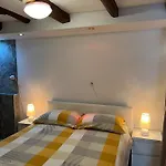 Bernarda Apartament Skrbčići